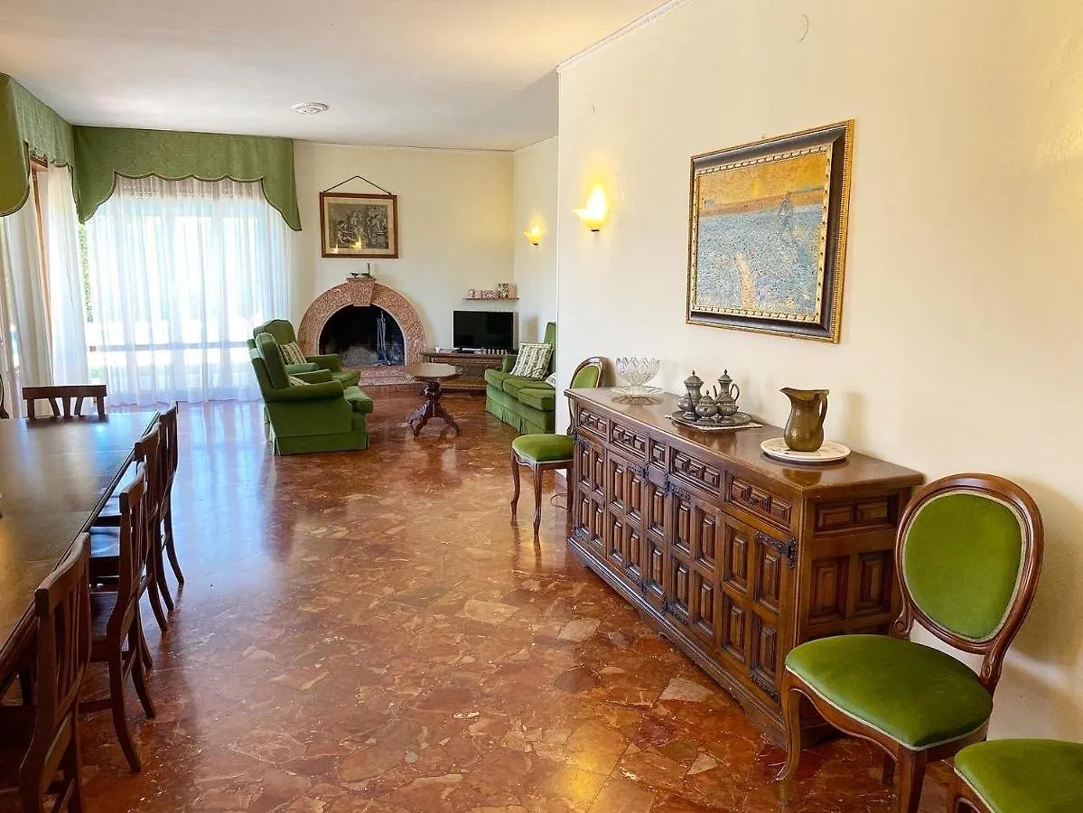 Villa Belvedere Liberty Costermano Italië