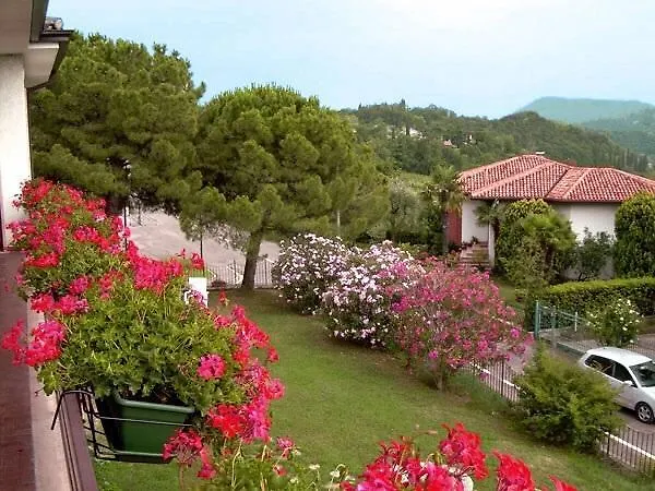 Villa Belvedere Liberty Costermano Appartement