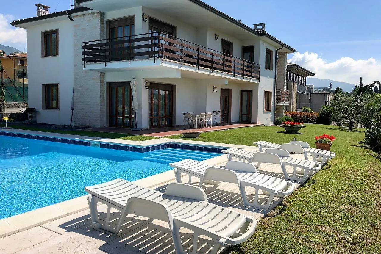 Appartement Villa Belvedere Liberty Costermano Italië
